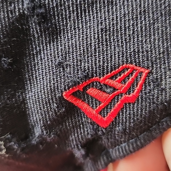 🔥NEW YORK YANKEES🔥  DISTRESSED *59 FIFTY ×GENUINE MLB× HAT *ONE SIZE FITS ALL* - Picture 5 of 16